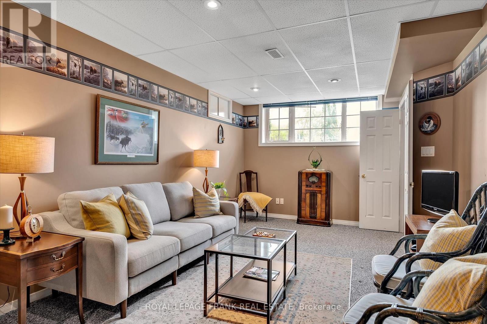 2114 Easthill Drive, Peterborough, Ontario  K9L 1Y8 - Photo 18 - X12729904