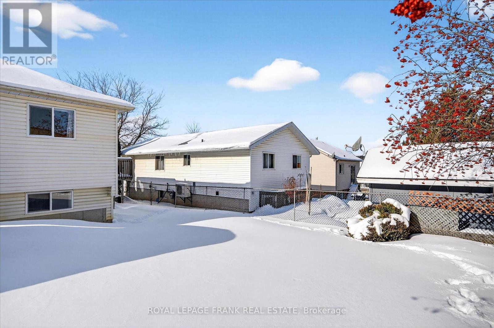 2114 Easthill Drive, Peterborough, Ontario  K9L 1Y8 - Photo 27 - X12729904