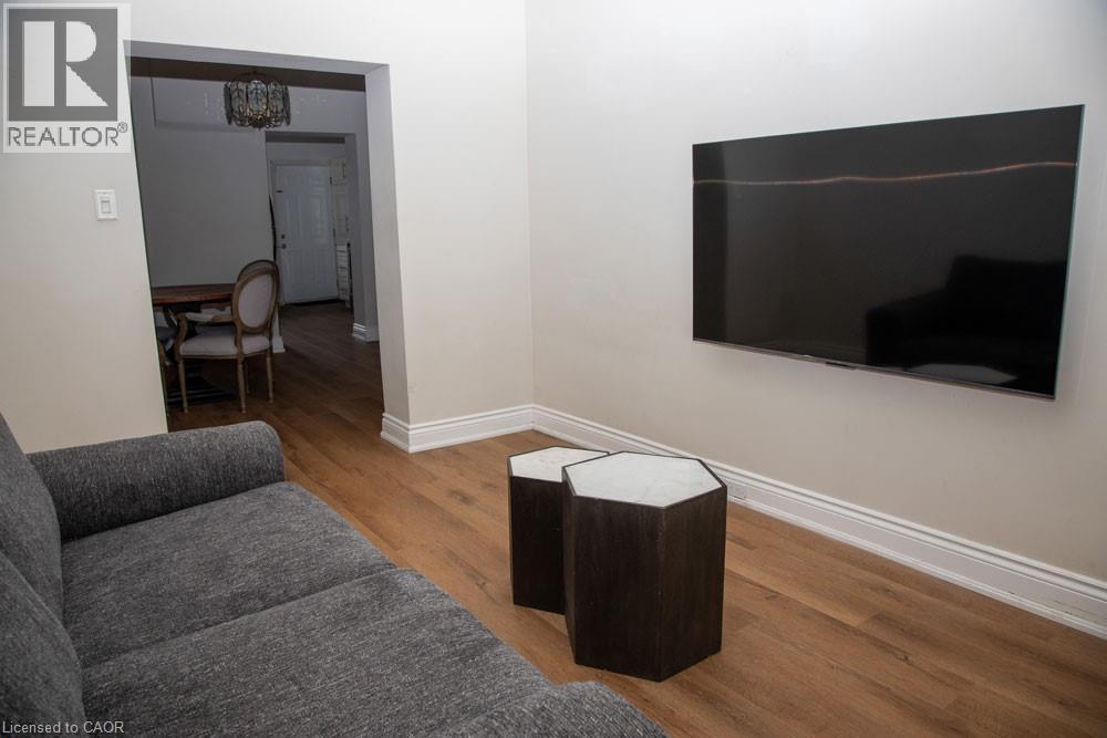 116 Bay Street N, Hamilton, Ontario  L8R 2P4 - Photo 5 - 40793634