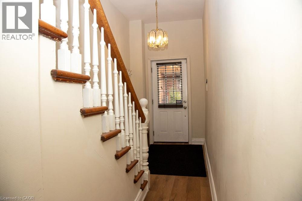 116 Bay Street N, Hamilton, Ontario  L8R 2P4 - Photo 4 - 40793634