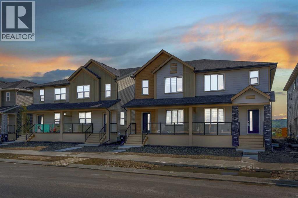822, 826, 830, 834 Wolf Willow Boulevard Se, Calgary, Alberta  T2X 5R5 - Photo 1 - A2236628