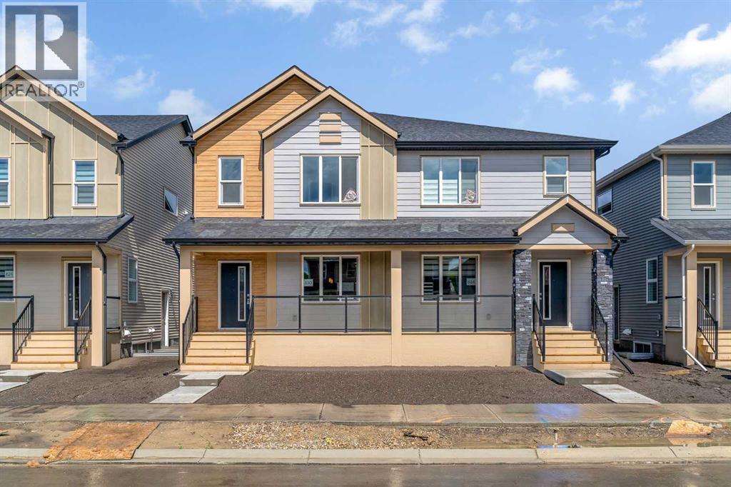 822, 826, 830, 834 Wolf Willow Boulevard Se, Calgary, Alberta  T2X 5R5 - Photo 3 - A2236628