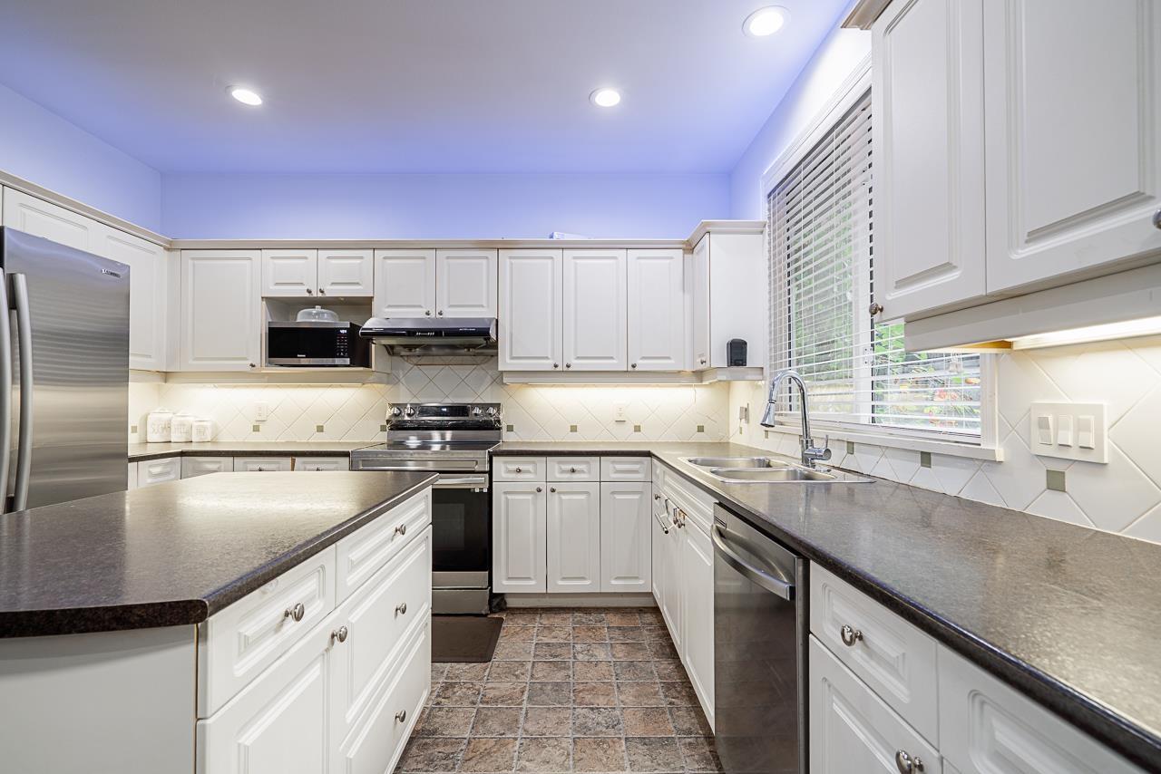 14616 75a Avenue, Surrey, British Columbia  V3S 8Y5 - Photo 12 - R3075629