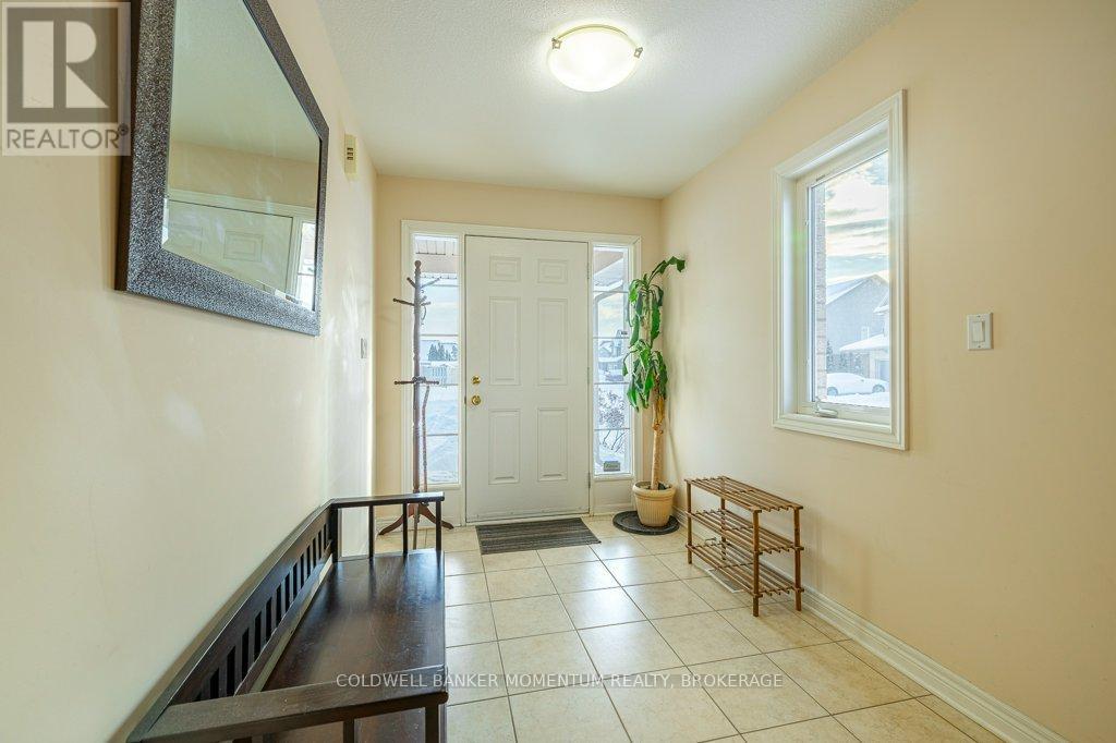 7103 Brittany Court, Niagara Falls, Ontario  L2H 3N6 - Photo 6 - X12729934