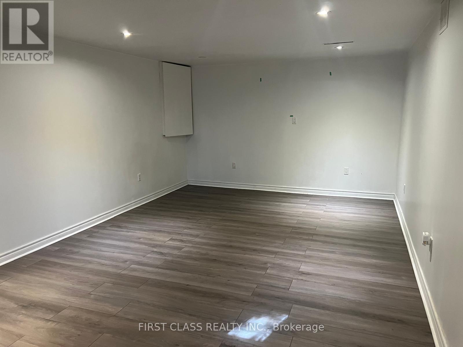 22 Hopecrest Crescent, Toronto, Ontario  M1K 2K4 - Photo 26 - E12612380