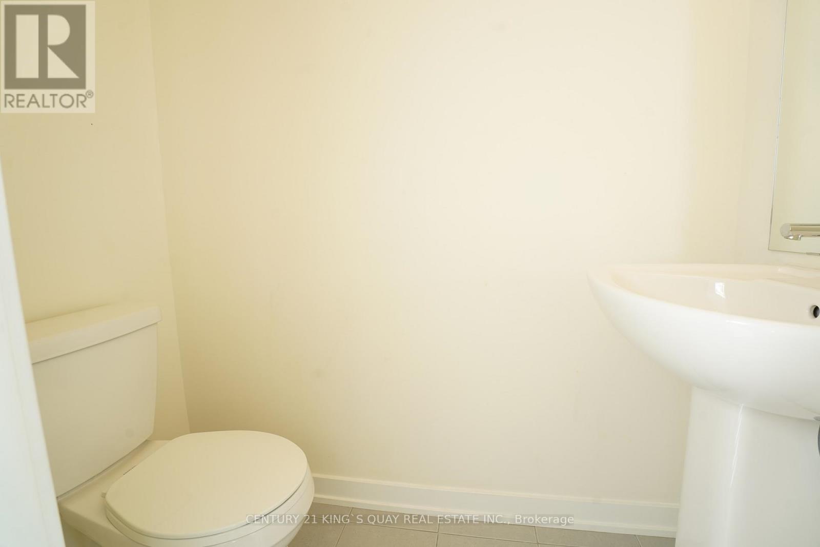 210 - 250 Finch Avenue, Pickering, Ontario  L1V 0G6 - Photo 9 - E12718856