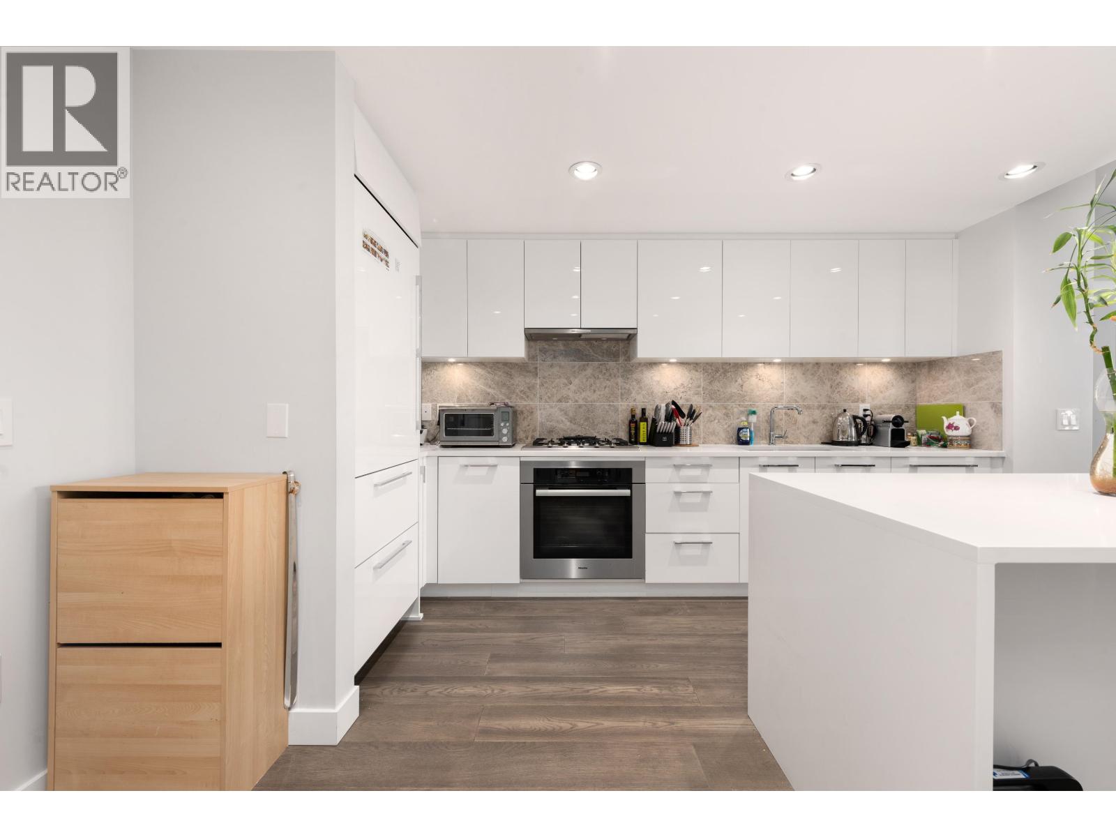 1303 5410 Shortcut Road, Vancouver, British Columbia  V6T 0C8 - Photo 5 - R3082955