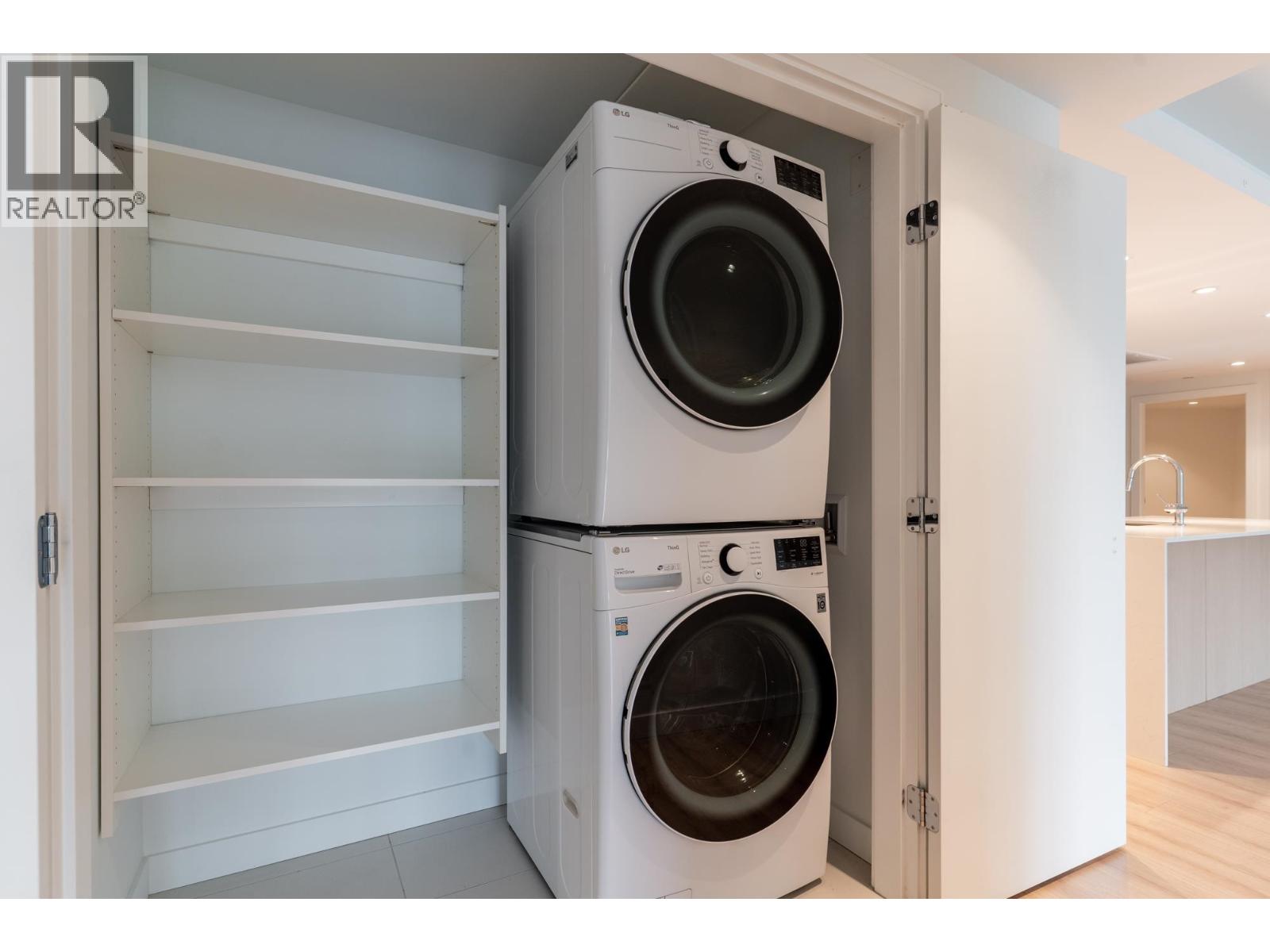 401 1500 Fern Street, North Vancouver, British Columbia  V7J 0E6 - Photo 25 - R3082967