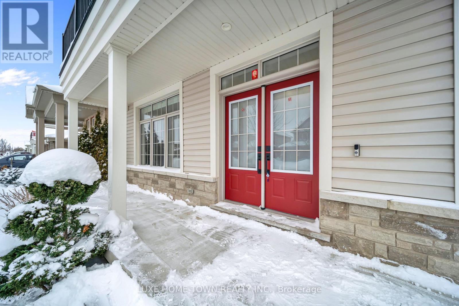 136 Harpin Way E, Centre Wellington, Ontario  N1M 0G9 - Photo 4 - X12729264