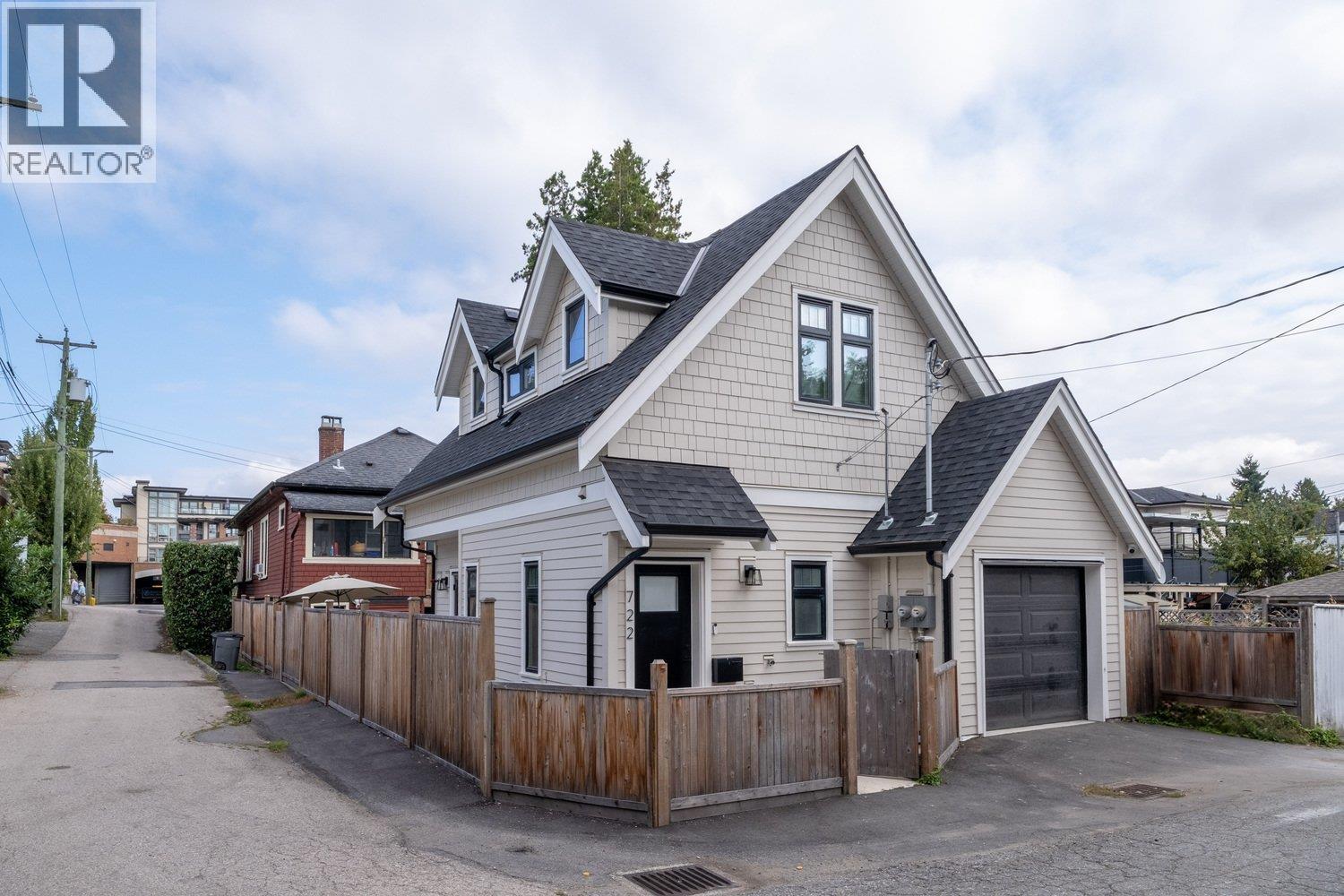 720 E 30th Avenue, Vancouver, British Columbia V5V 2V9 - Photo 1 - R3082958