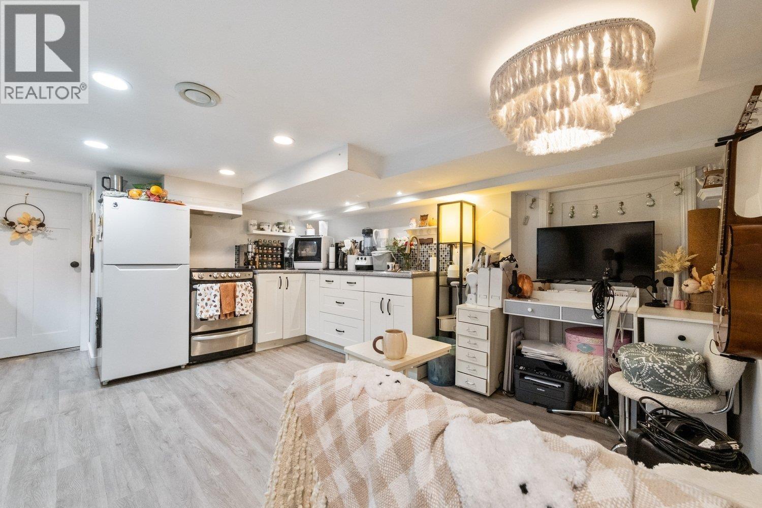 720 E 30th Avenue, Vancouver, British Columbia V5V 2V9 - Photo 28 - R3082958