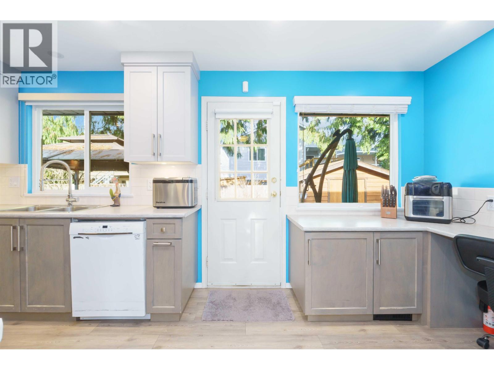 19379 Cusick Crescent, Pitt Meadows, British Columbia  V3Y 2M9 - Photo 19 - R3083001