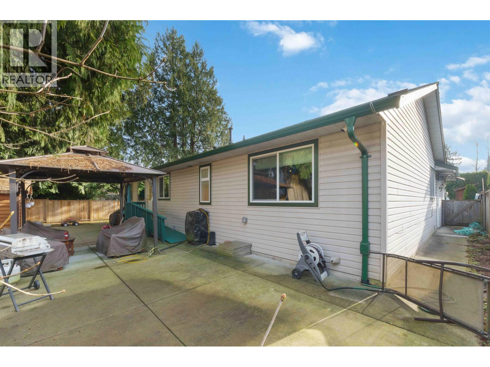 19379 Cusick Crescent, Pitt Meadows, British Columbia  V3Y 2M9 - Photo 30 - R3083001