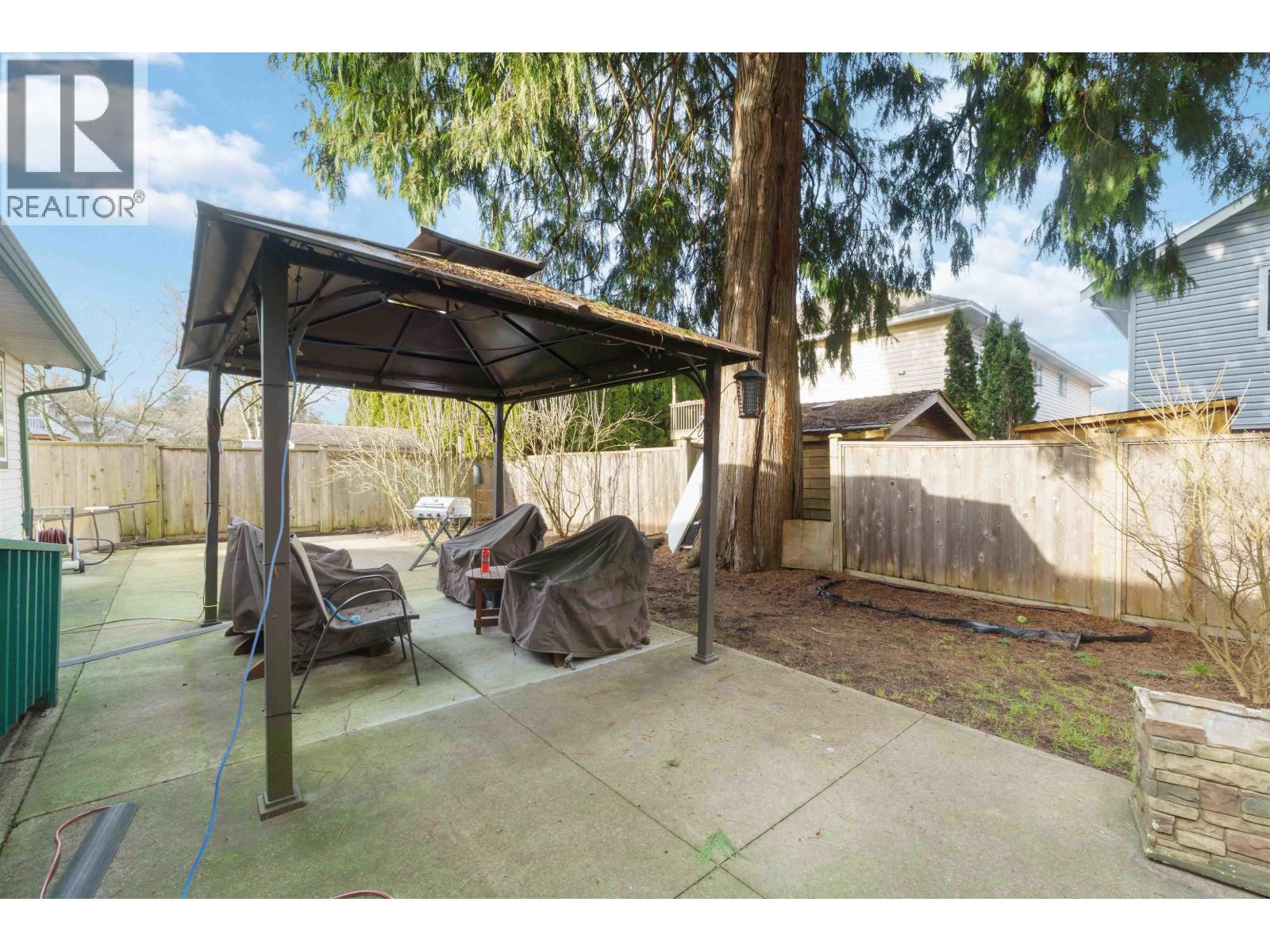 19379 Cusick Crescent, Pitt Meadows, British Columbia  V3Y 2M9 - Photo 32 - R3083001