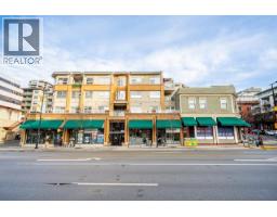 106 W ESPLANADE, North Vancouver, British Columbia