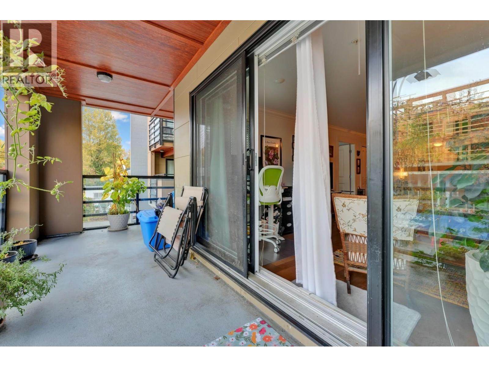 857 W 15th Street, North Vancouver, British Columbia  V7P 1M5 - Photo 29 - C8075526