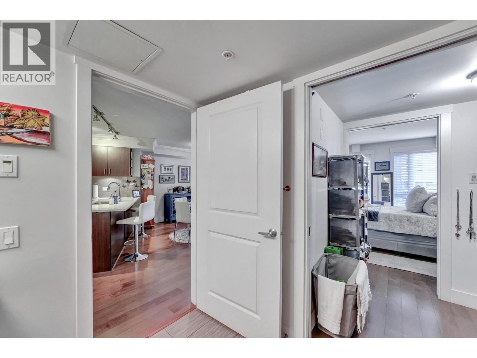 857 W 15th Street, North Vancouver, British Columbia  V7P 1M5 - Photo 31 - C8075526