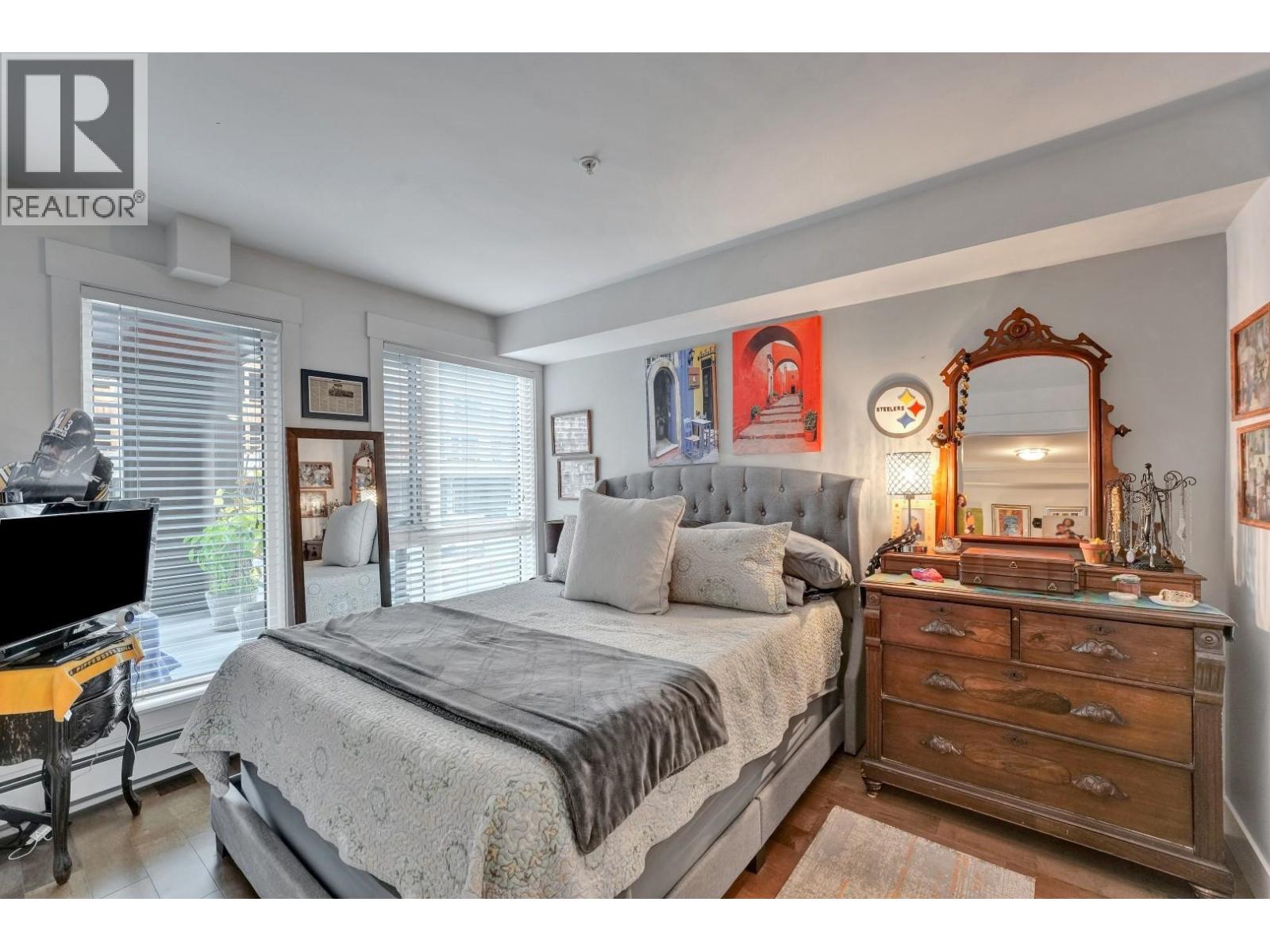 857 W 15th Street, North Vancouver, British Columbia  V7P 1M5 - Photo 35 - C8075526