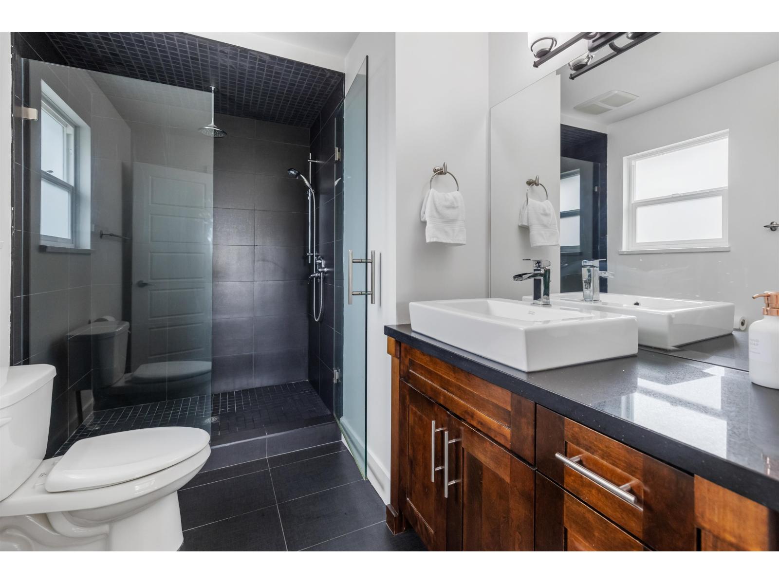 18256 57a Avenue, Surrey, British Columbia  V3S 6E5 - Photo 30 - R3082904