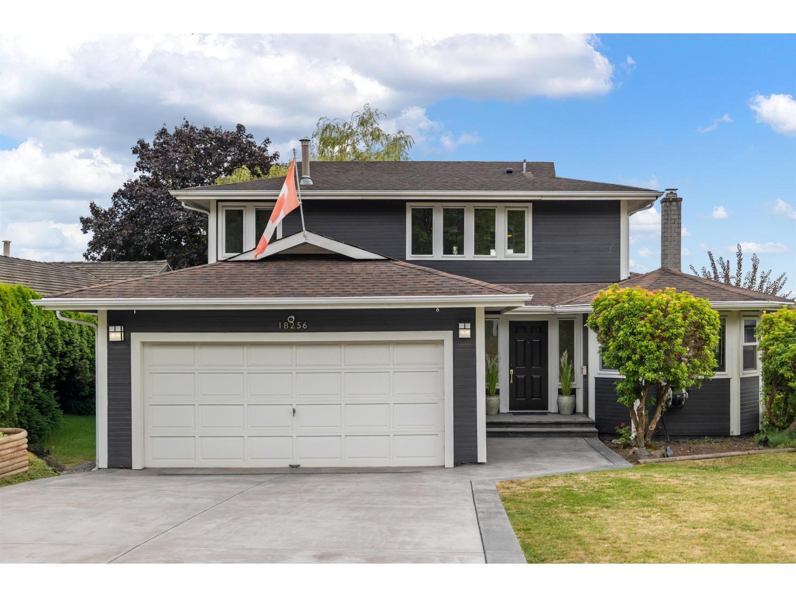 18256 57a Avenue, Surrey, British Columbia  V3S 6E5 - Photo 2 - R3082904