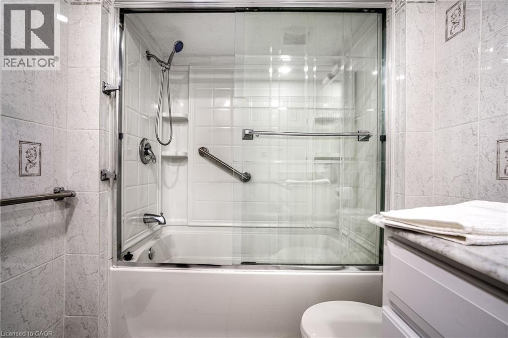 21 Chatham Street, Hamilton, Ontario  L8P 2B3 - Photo 27 - 40800485