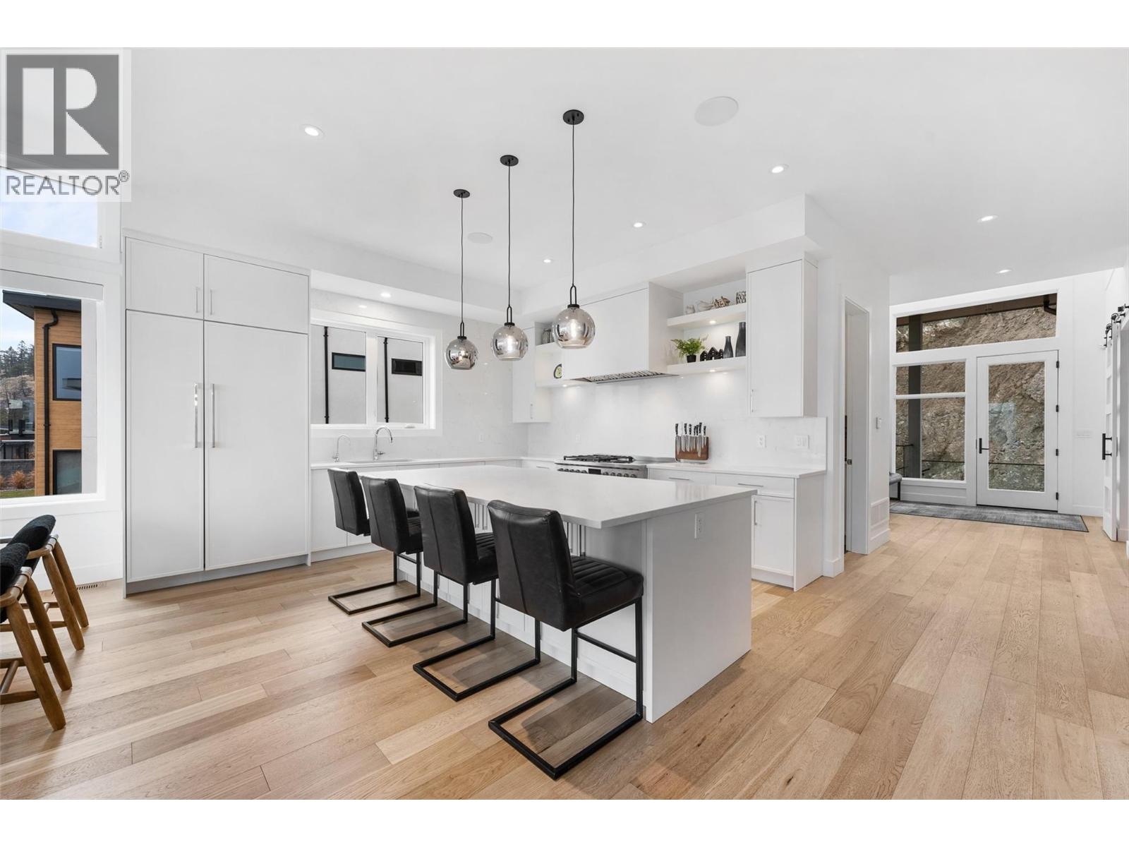 541 Clifton Court, Kelowna, British Columbia  V1V 0B7 - Photo 8 - 10373160