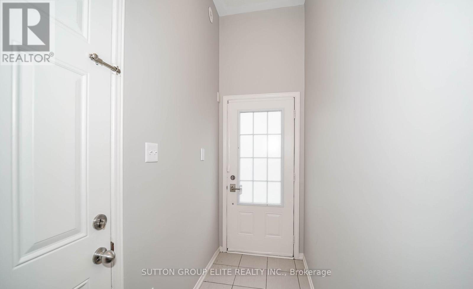 2364 Chevron Prince Path, Oshawa, Ontario  L1L 0K9 - Photo 3 - E12729926