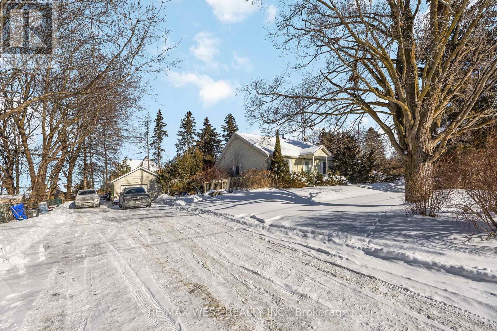 LOWER LEVEL - 2440 KING ROAD, King, Ontario