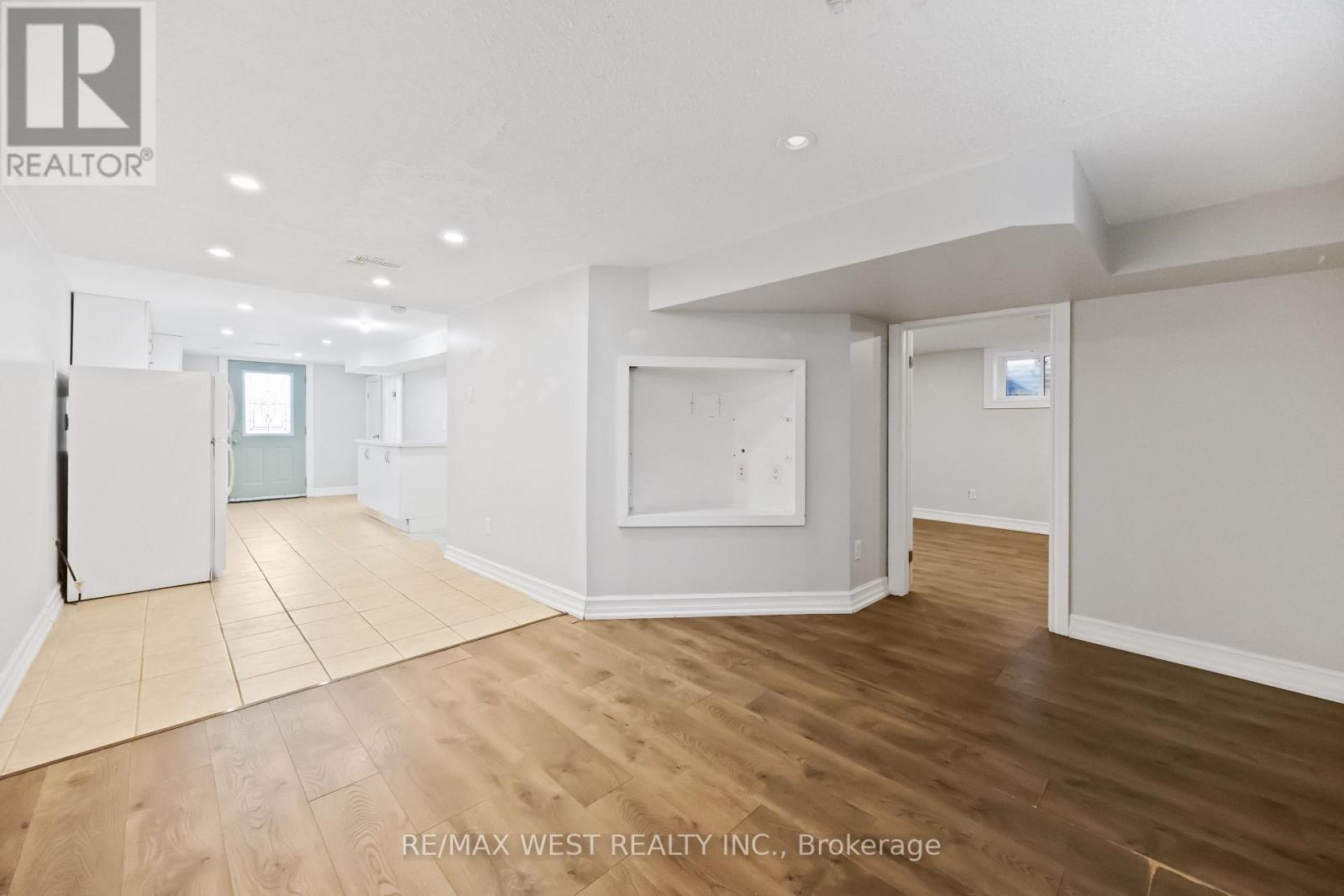 Lower Level - 2440 King Road, King, Ontario  L7B 1J7 - Photo 17 - N12729928