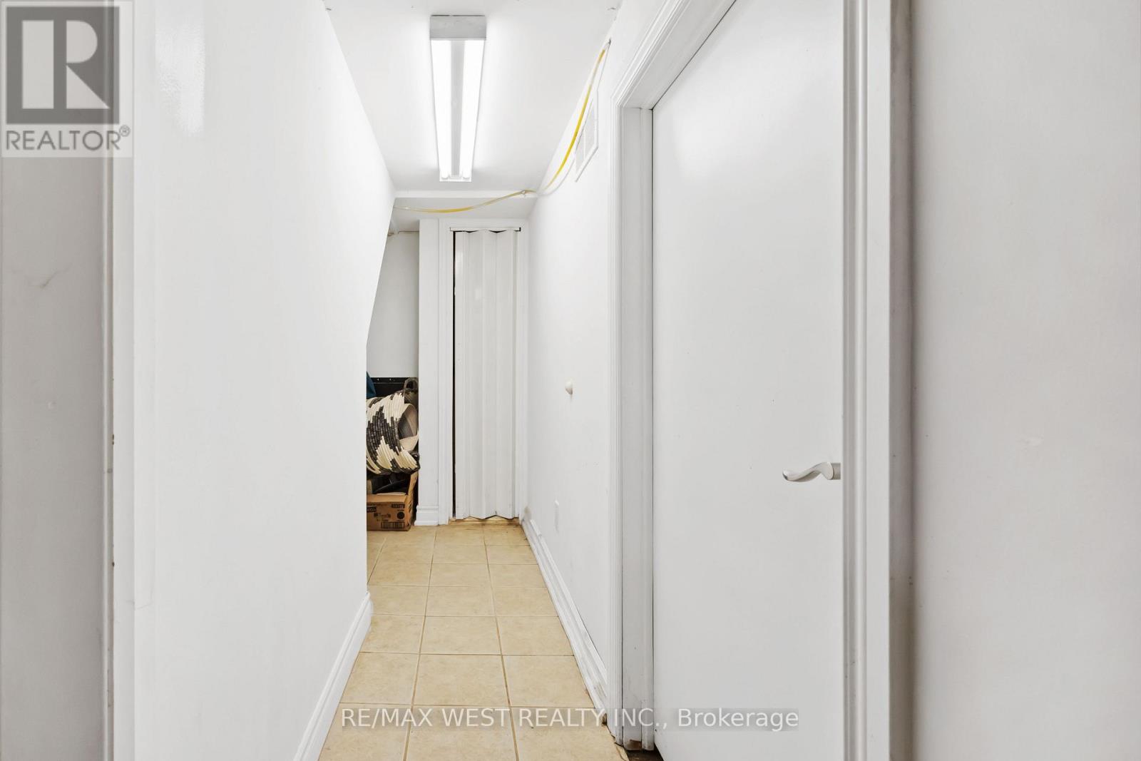 Lower Level - 2440 King Road, King, Ontario  L7B 1J7 - Photo 26 - N12729928