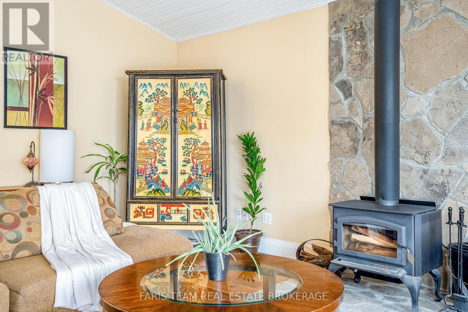 51 61st Street S, Wasaga Beach, Ontario  L9Z 1W1 - Photo 16 - S12729922