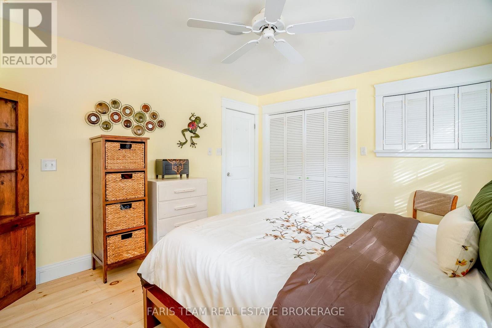 51 61st Street S, Wasaga Beach, Ontario  L9Z 1W1 - Photo 25 - S12729922