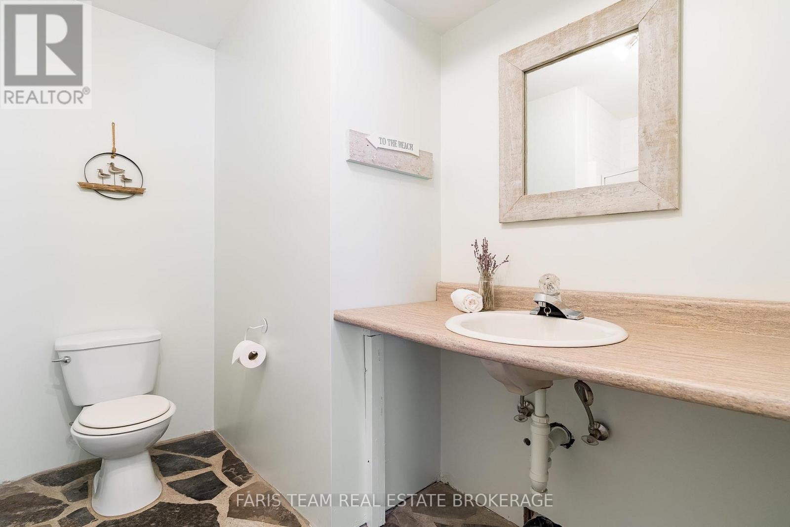 51 61st Street S, Wasaga Beach, Ontario  L9Z 1W1 - Photo 35 - S12729922