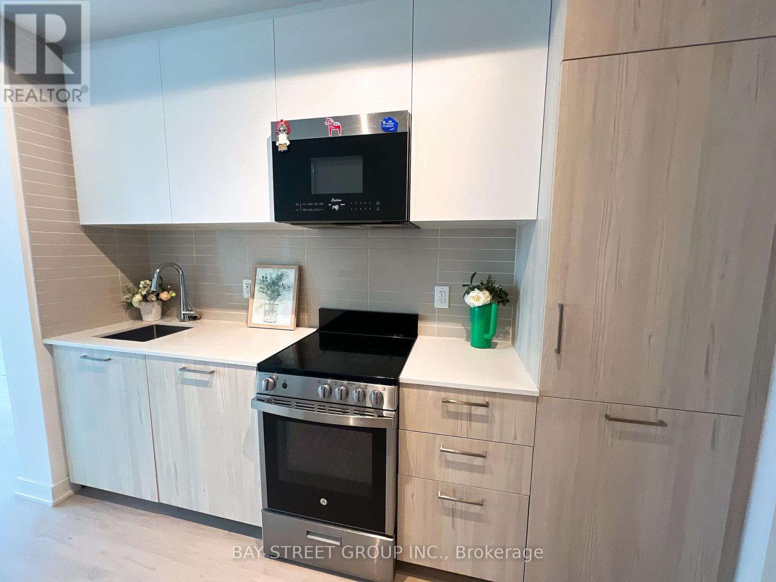 2502 - 65 Mutual Street, Toronto, Ontario  M5B 2A9 - Photo 23 - C12682900