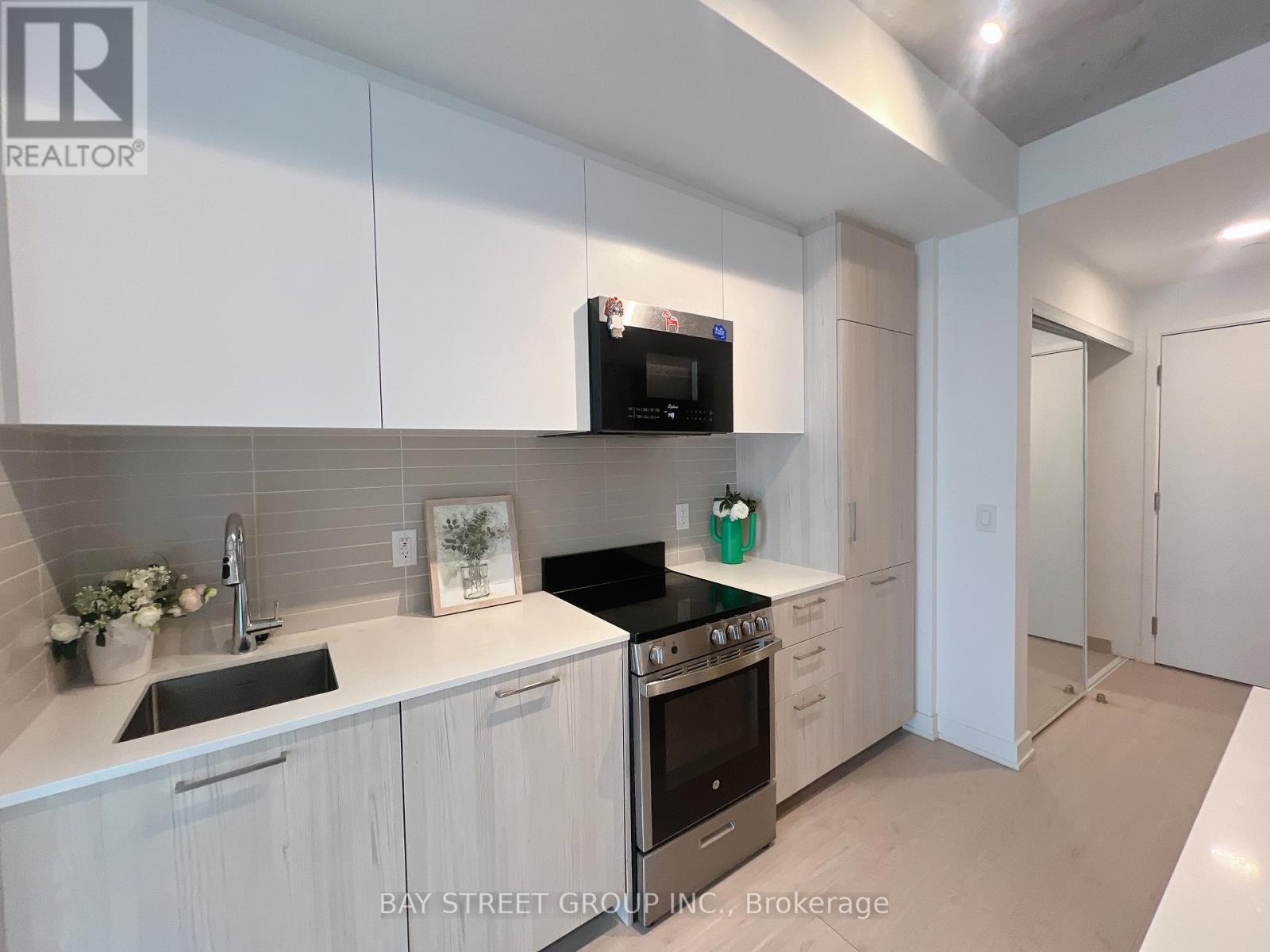 2502 - 65 Mutual Street, Toronto, Ontario  M5B 2A9 - Photo 13 - C12682900