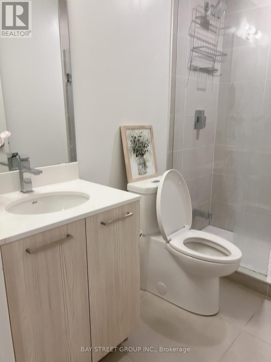 2502 - 65 Mutual Street, Toronto, Ontario  M5B 2A9 - Photo 2 - C12682900