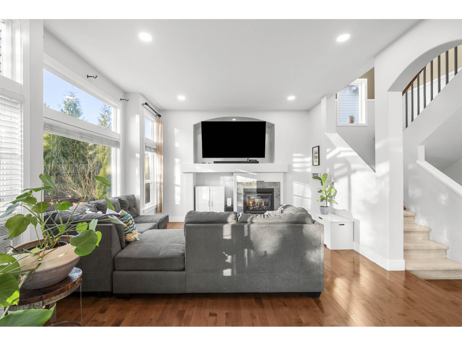 7339 200a Street, Langley, British Columbia  V2Y 3G5 - Photo 4 - R3083043