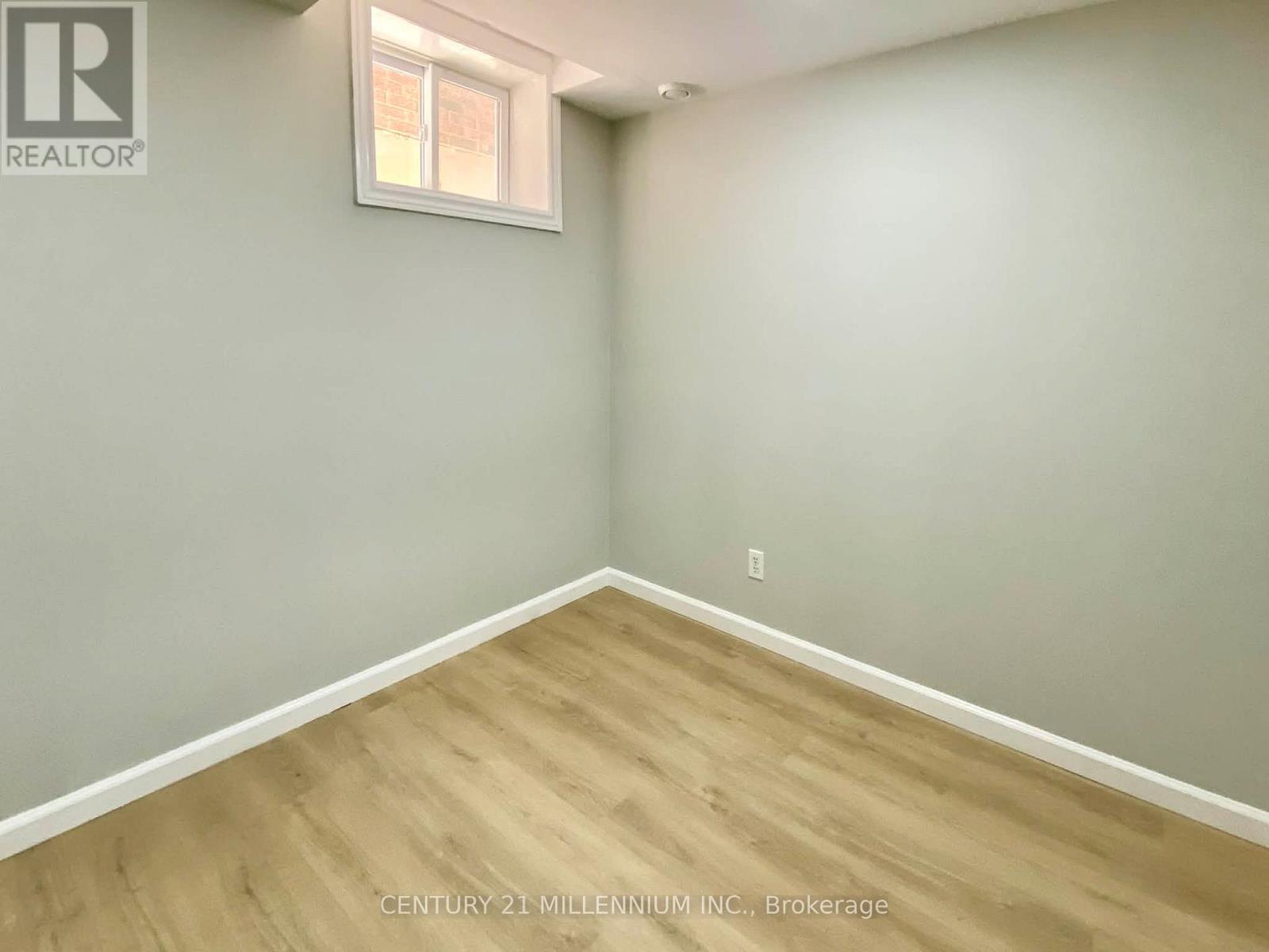 248 Howard Crescent, Orangeville, Ontario  L9W 4W6 - Photo 2 - W12729902