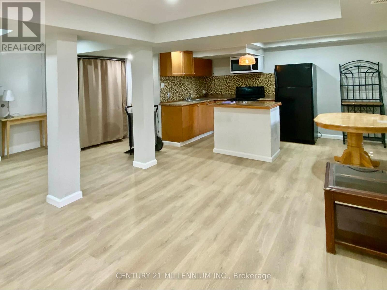 248 Howard Crescent, Orangeville, Ontario  L9W 4W6 - Photo 6 - W12729902