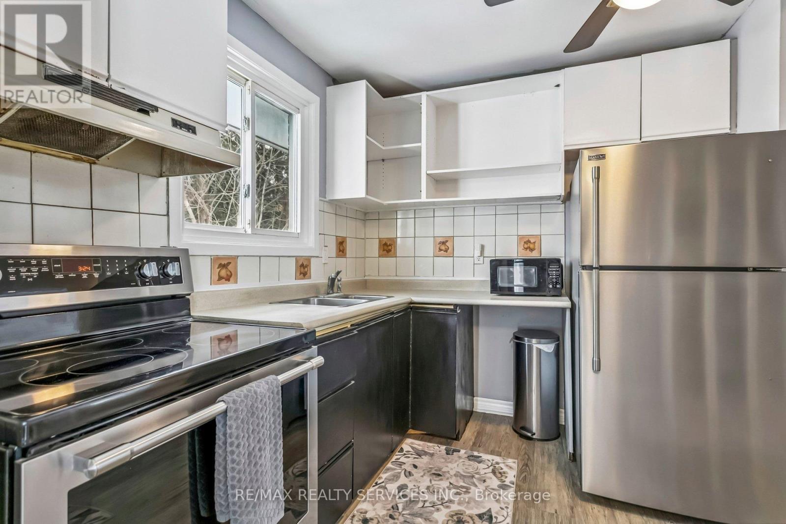 253 Vodden Street E, Brampton, Ontario  L6V 1N3 - Photo 12 - W12729916