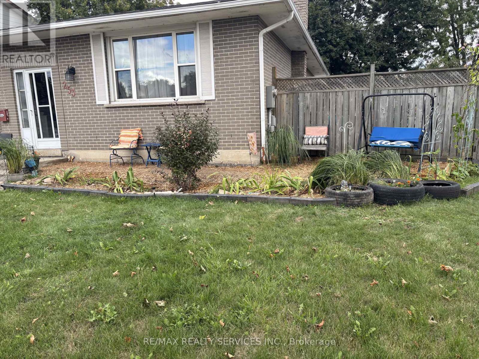 253 Vodden Street E, Brampton, Ontario  L6V 1N3 - Photo 48 - W12729916