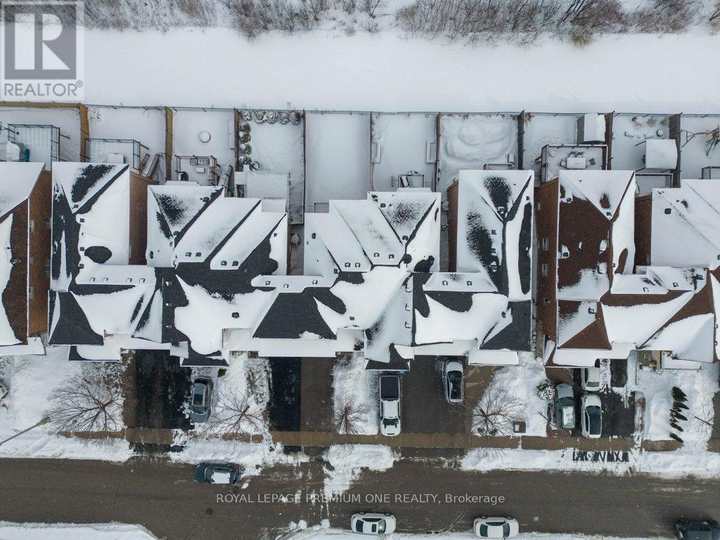 13 Summitridge Court, Brampton, Ontario L6P 2E5 - Photo 24 - W12729918