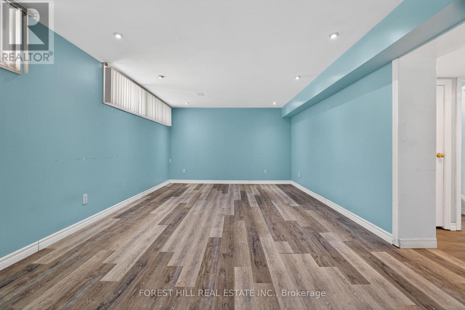 21 Caulfield Road, Toronto, Ontario  M9W 1X1 - Photo 13 - W12729948