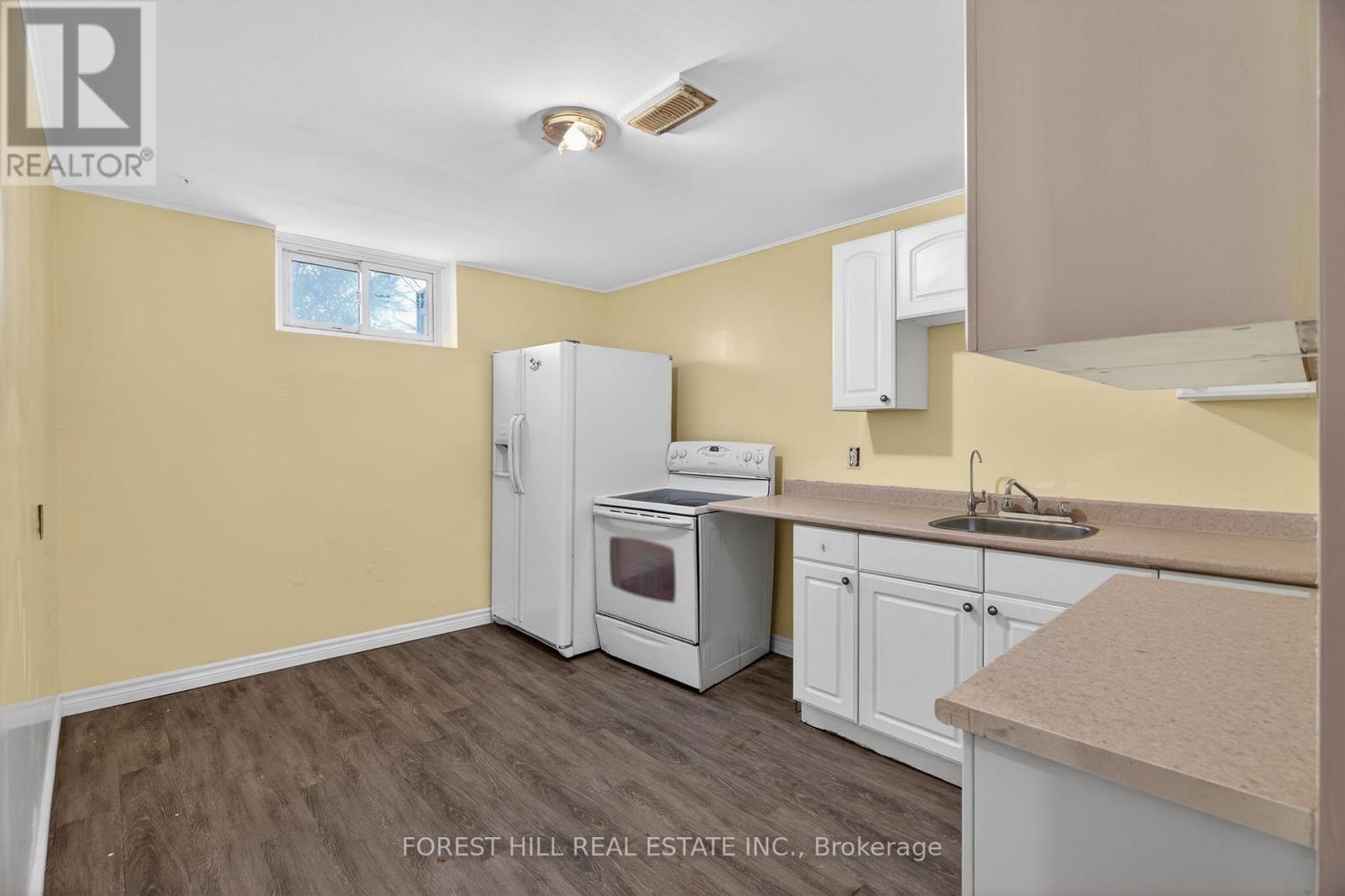 21 Caulfield Road, Toronto, Ontario  M9W 1X1 - Photo 14 - W12729948