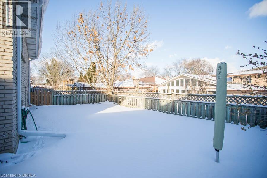 15 Burdock Boulevard, Brantford, Ontario  N3R 6B5 - Photo 26 - 40793338