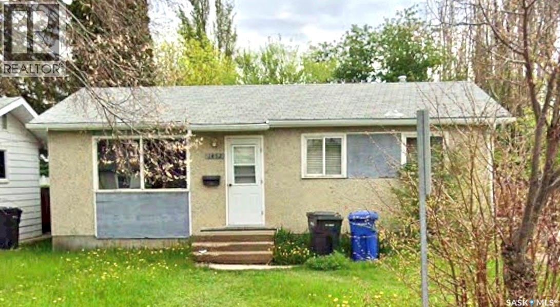 1452 111th Street, North Battleford, Saskatchewan  S9A 2K6 - Photo 1 - SK026455