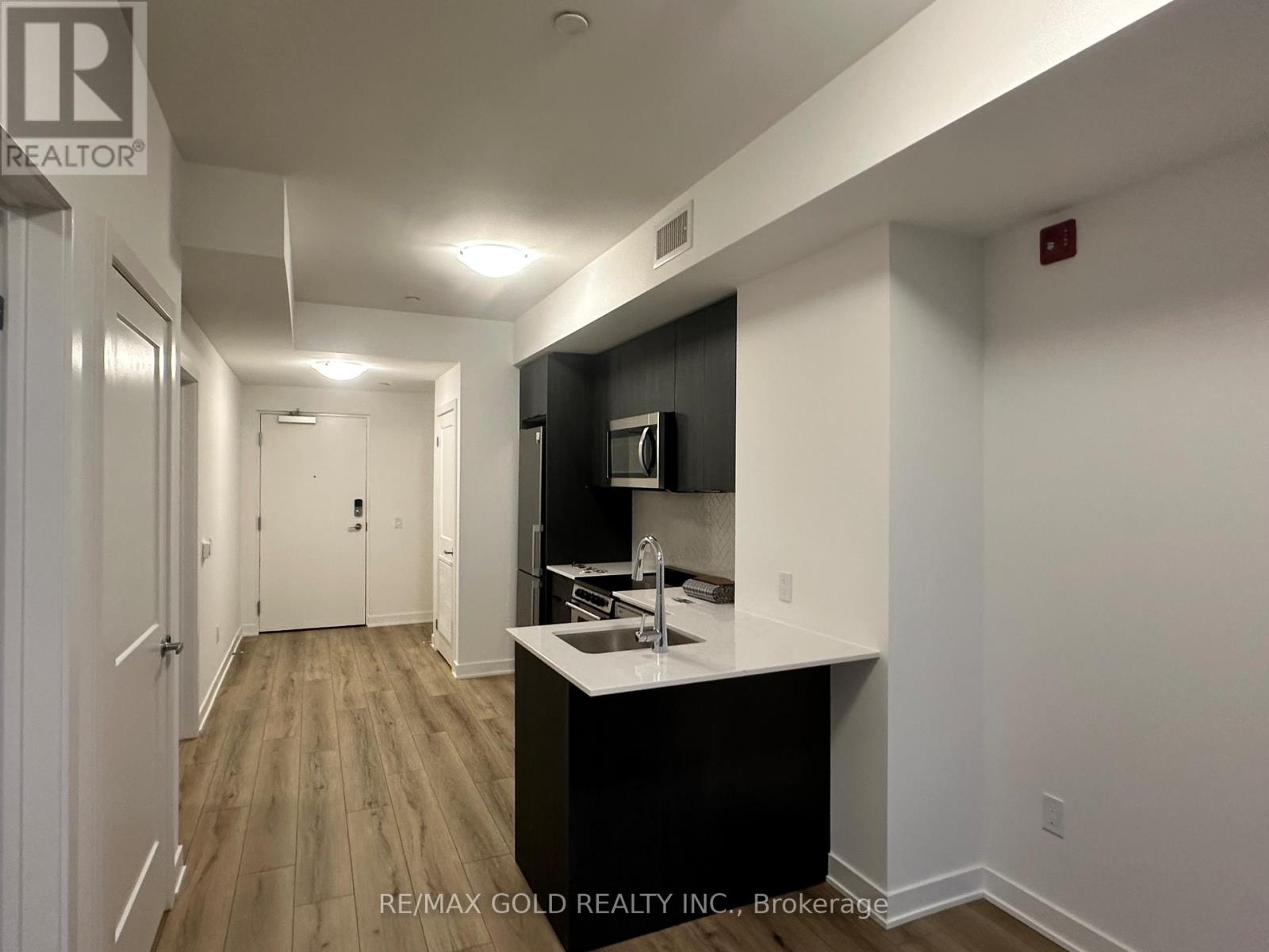 605 - 312 Erb Street W, Waterloo, Ontario  N2L 1W3 - Photo 13 - X12729908