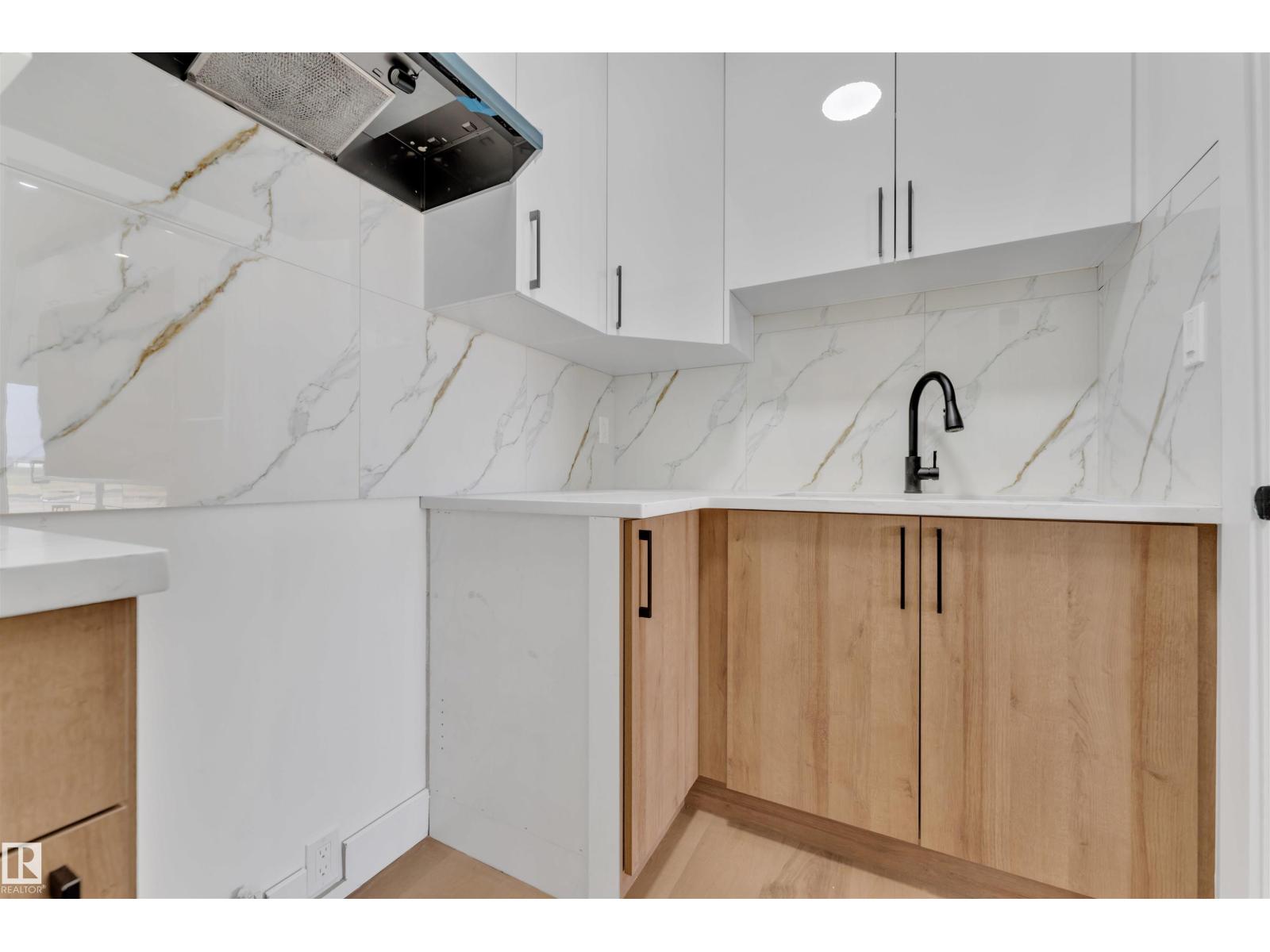 1914 155 Av Nw, Edmonton, Alberta  T5Y 4H8 - Photo 8 - E4471092