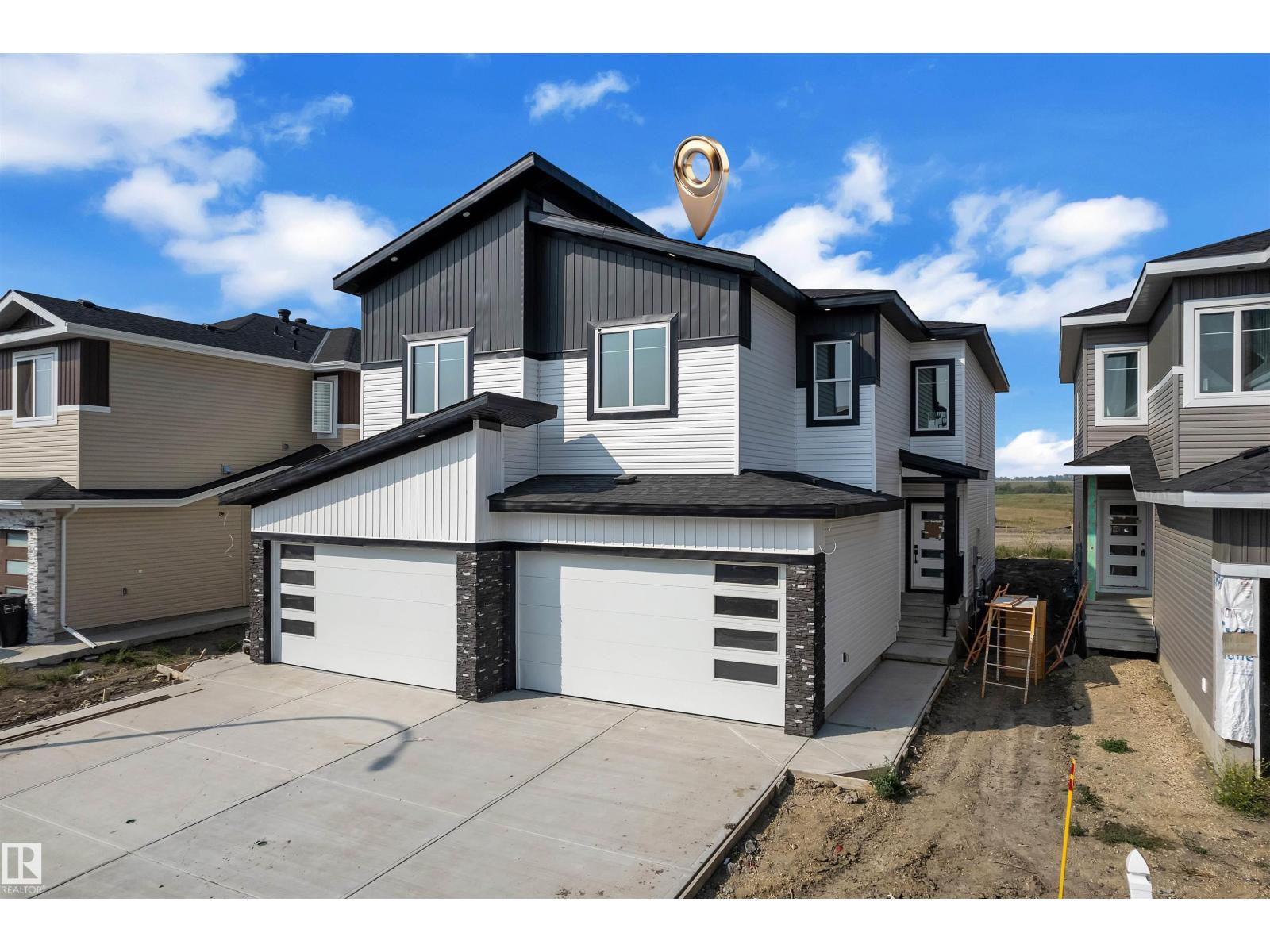 1914 155 Av Nw, Edmonton, Alberta  T5Y 4H8 - Photo 2 - E4471092