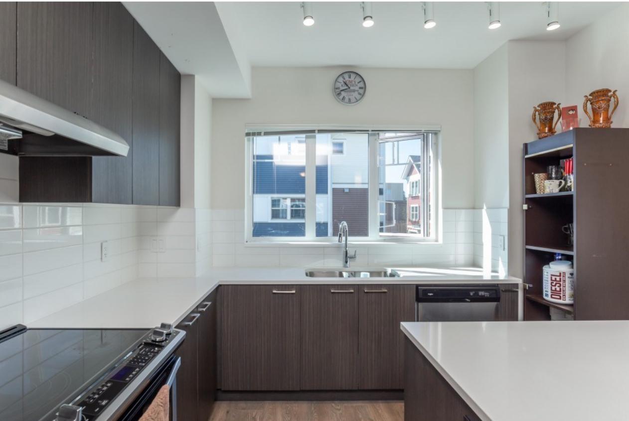 24 2799 Allwood Street, Abbotsford, British Columbia  V2T 0J2 - Photo 7 - R3081610